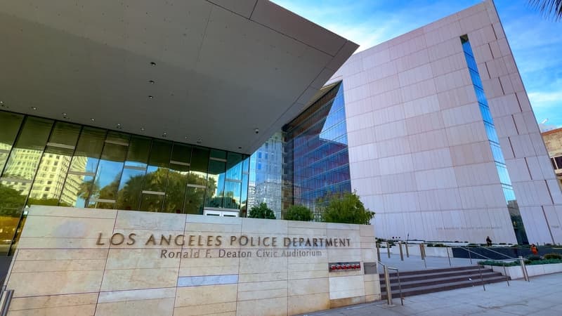 Four Detained Over NFL Star's Shooting